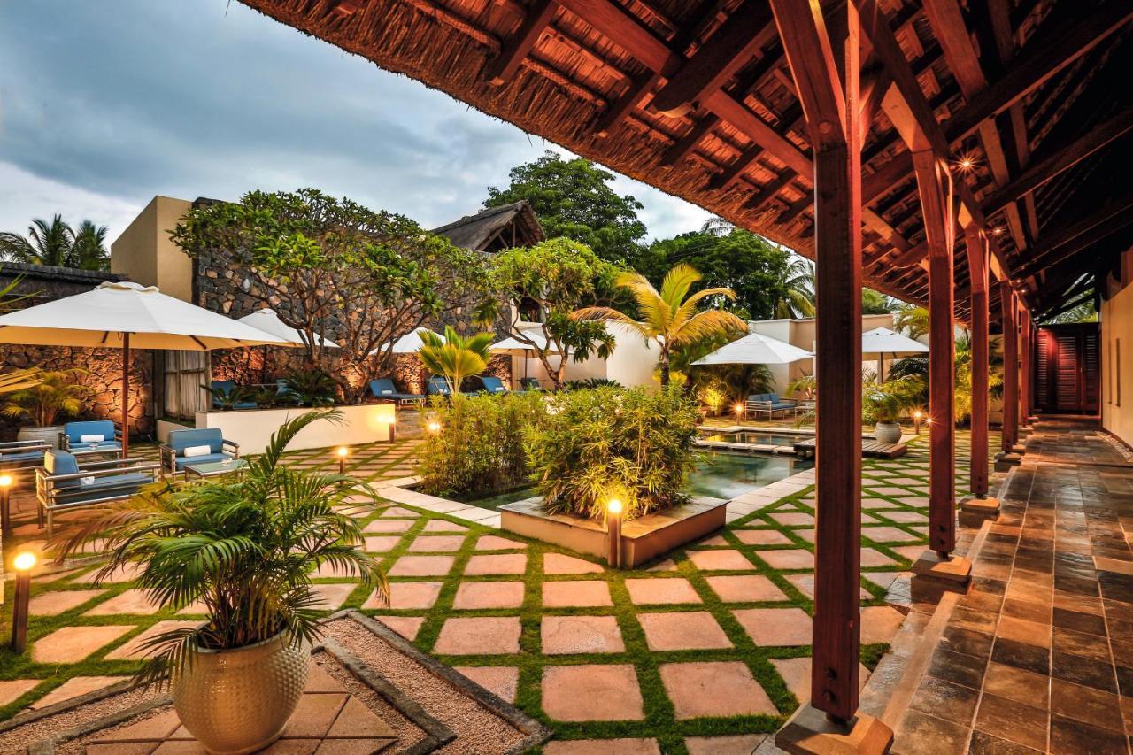 Constance Belle Mare Plage Luaran gambar The resort's main lobby